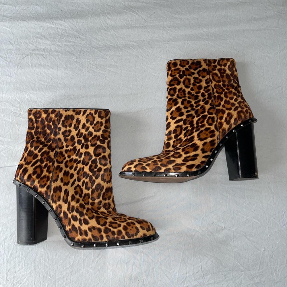 Gianni Bini Cheetah Boots 🥰